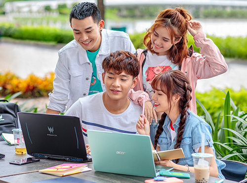 Ưu điểm của học trung cấp online hiện nay 4 Học trung cấp online được khá nhiều bạn lựa chọn hiện nay