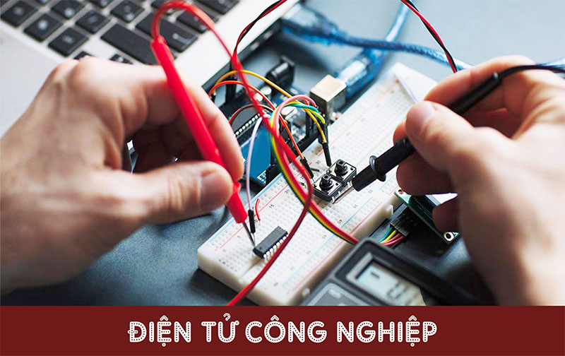 Tuyển sinh Trung cấp - Cao đẳng từ xa 43