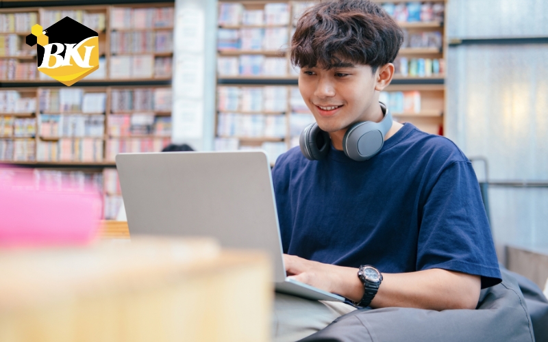 Hệ Trung cấp Chính quy là gì? Chương trình đào tạo như thế nào? 9 Chương trình đào tạo Trung cấp Chính quy