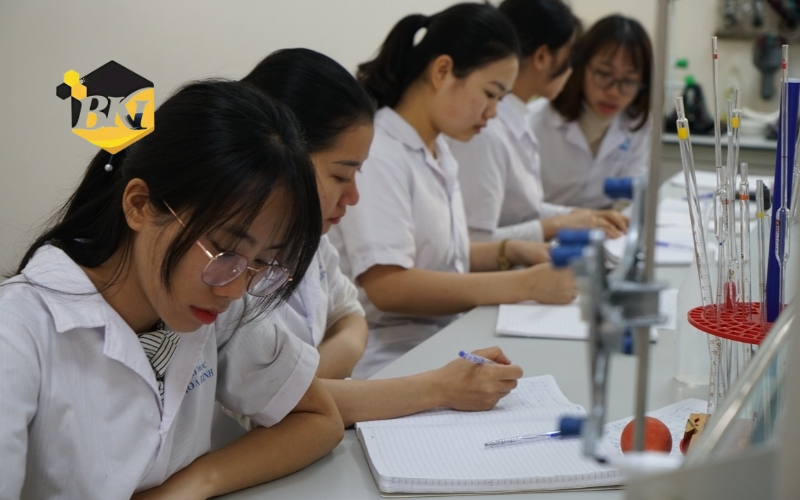 Ngành Y học cổ truyền là gì?