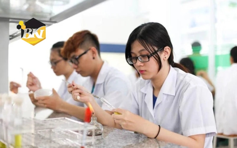 Thông báo tuyển sinh cao đẳng y học cổ truyền