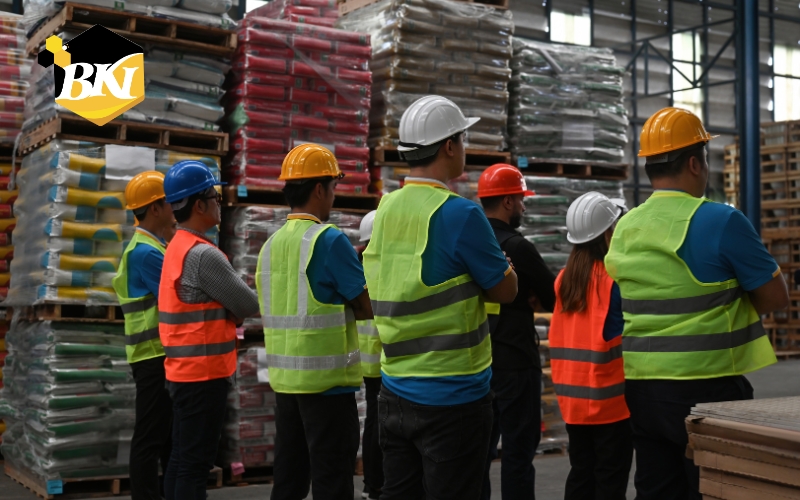 Tuyển sinh Trung cấp Bảo hộ lao động - Xét tuyển online 19 Tìm hiểu chung về Trung cấp Bảo hộ lao động chính quy