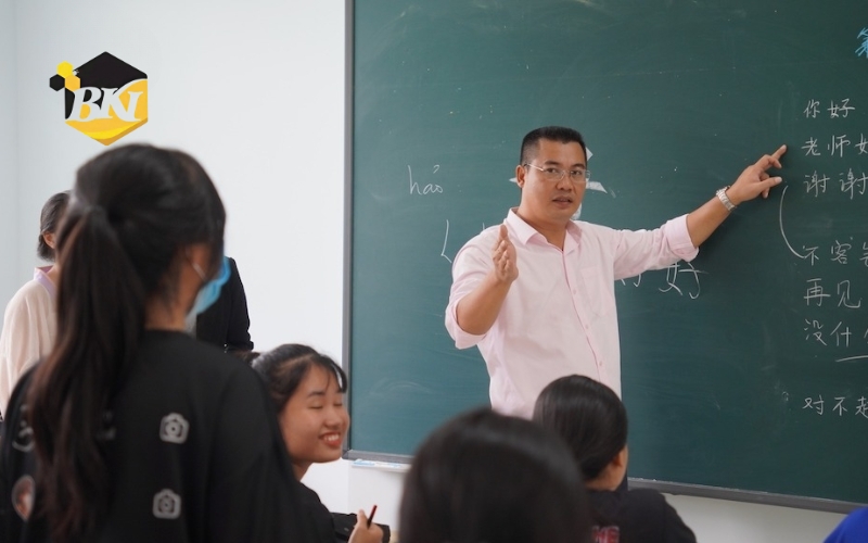 Đối tượng học cao đẳng tiếng trung