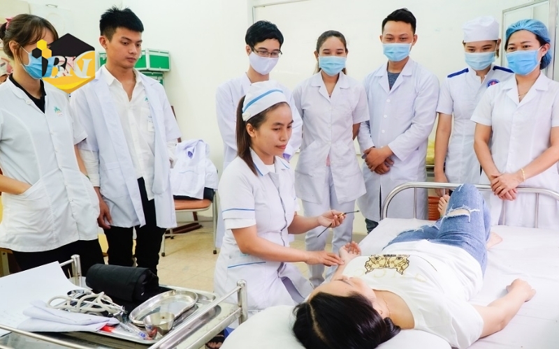 Cao đẳng Y sĩ đa khoa là gì?