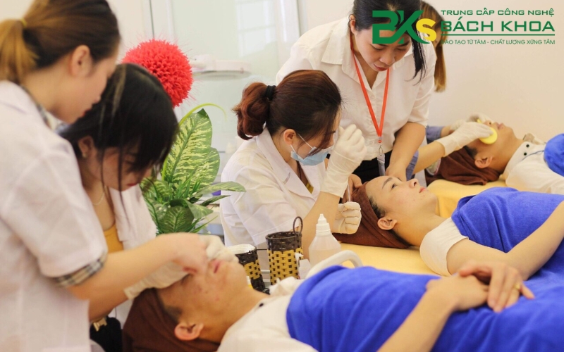 Thời gian học Trung cấp Chăm sóc sắc đẹp bao lâu? 5 Thời gian học Trung cấp Chăm sóc sắc đẹp bao lâu?