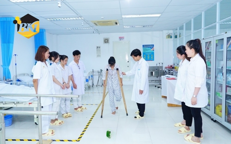 Vai trò của Cao đẳng Y sĩ đa khoa là gì?