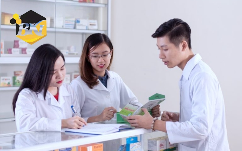 Học Cao đẳng Dược ở đâu uy tín nhất tại TP. HCM 21 Có nên học Cao đẳng Dược