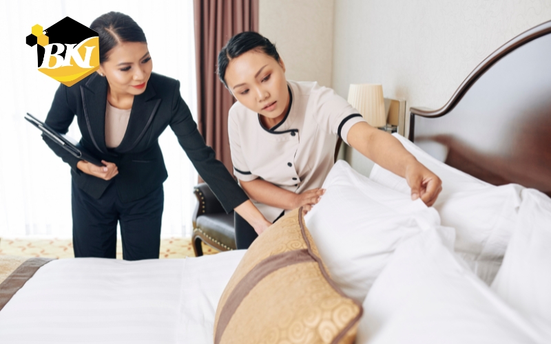 Học Trung cấp Quản trị khách sạn ra trường có dễ xin việc không? 21 Những điều cần lưu ý giúp tăng việc làm của Trung cấp Quản trị khách sạn