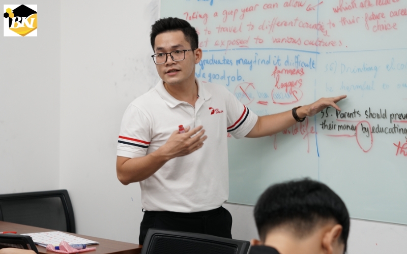 Khóa học Trung cấp Tiếng anh online - Nhận bằng chính quy 5 Chương trình học Trung cấp Tiếng Anh tại BKI