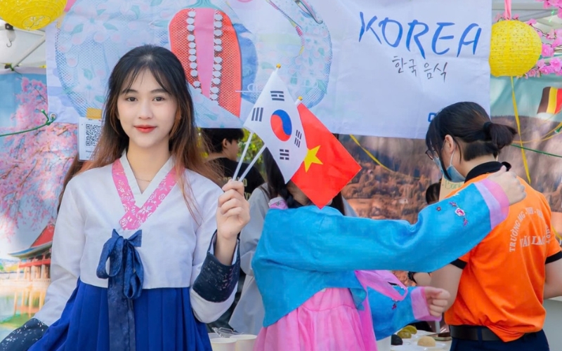 Thời gian học Trung cấp Tiếng Hàn bao lâu?