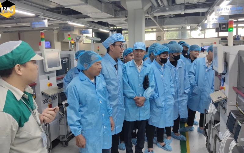 Ưu điểm khi học Trung cấp Điện tử công nghiệp từ xa
