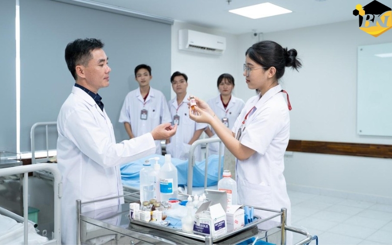 Trường đào tạo Trung cấp Điều dưỡng Từ xa uy tín nhất Quảng Ngãi 26 Địa điểm học Trung cấp Điều dưỡng Từ xa ở đâu uy tín?