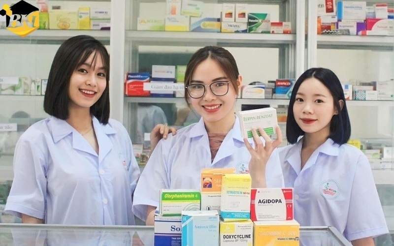 Trung cấp Dược Chính quy học những gì?