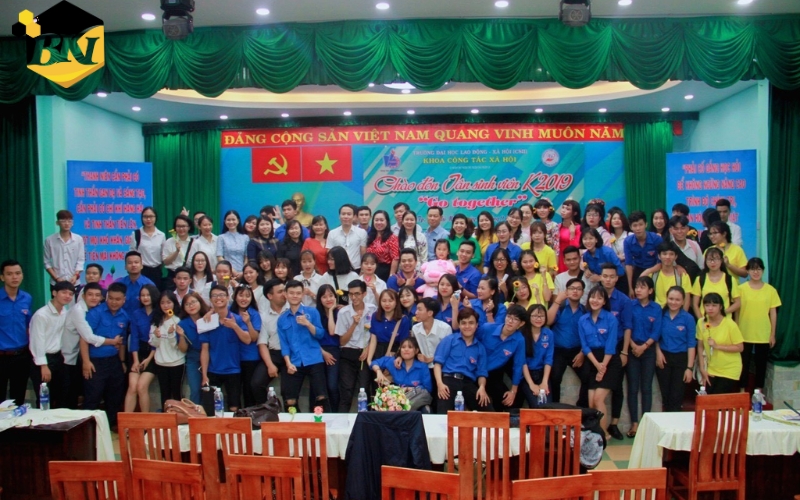 Cao đẳng Công tác xã hội là gì?