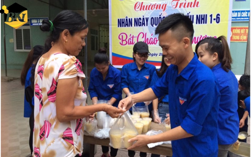 Khóa học Trung cấp Công tác xã hội Từ Xa 4 Trung cấp Công tác xã hội phù hợp với đối tượng nào?