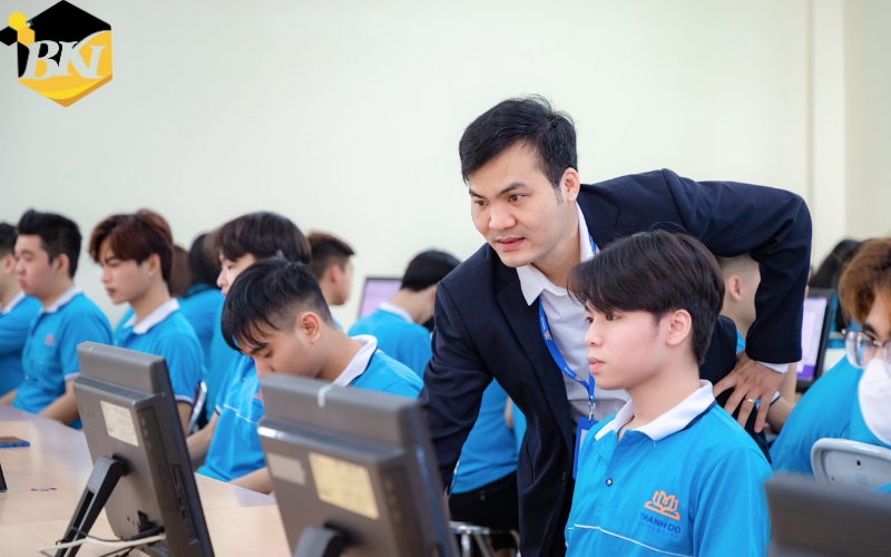 Lợi ích khi theo học Trung cấp ngành Công nghệ Thông tin