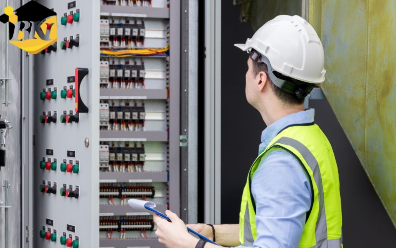 Thông tin tuyển sinh Trung cấp Điện công nghiệp Cấp tốc