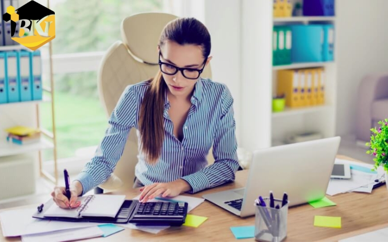 Sau khi học Văn bằng 2 Trung cấp Kế toán từ xa, học viên nhận được gì?