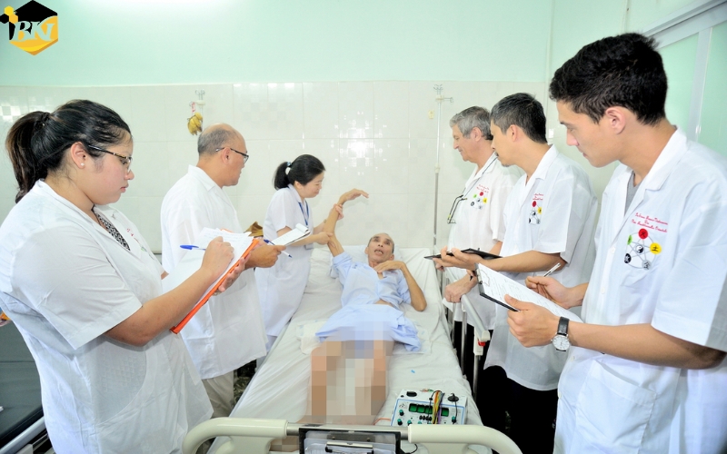 Học phí khi học Cao đẳng Y học cổ truyền Từ xa bao nhiêu?