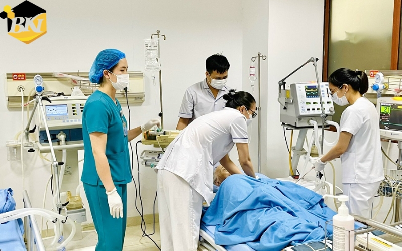 Học Trung cấp Điều dưỡng văn bằng 2 bao lâu ra trường?