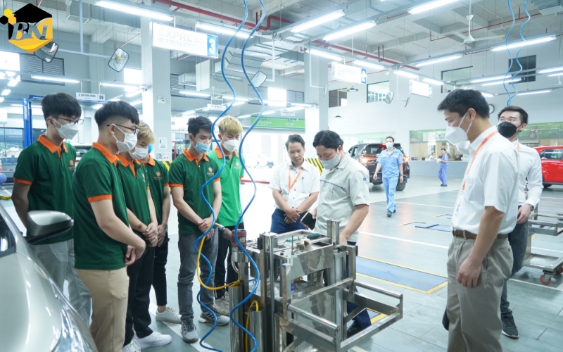 Trường đào tạo Trung cấp Công nghệ ô tô nổi tiếng nhất TPHCM 22 Lộ trình đào tạo Trung cấp Công nghệ ô tô như thế nào?