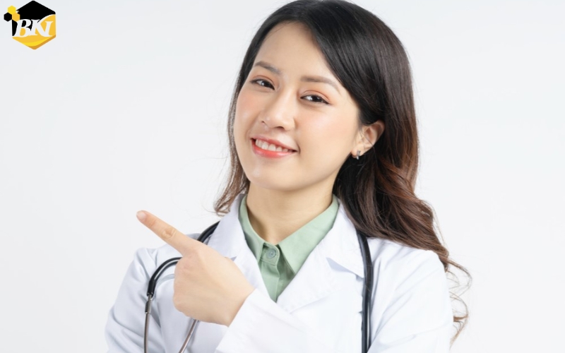 Có nên học Trung cấp Y sĩ đa khoa ở thời điểm hiện tại hay không? 22 Thu nhập sau khi học Trung cấp Y sĩ đa khoa có ổn không?