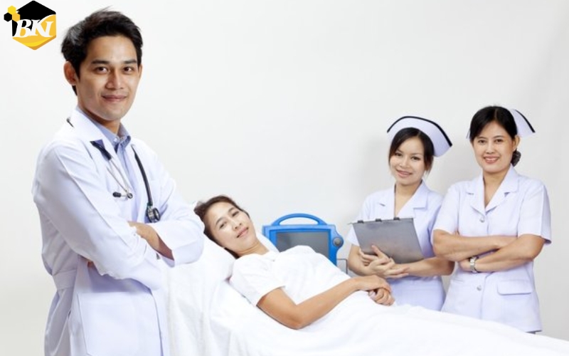 Có nên học Trung cấp Y sĩ đa khoa ở thời điểm hiện tại hay không? 21 Vì sao nhiều người chọn học Trung cấp Y sĩ đa khoa?