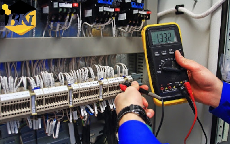 Học Cao đẳng ngành Điện công nghiệp tại BKI