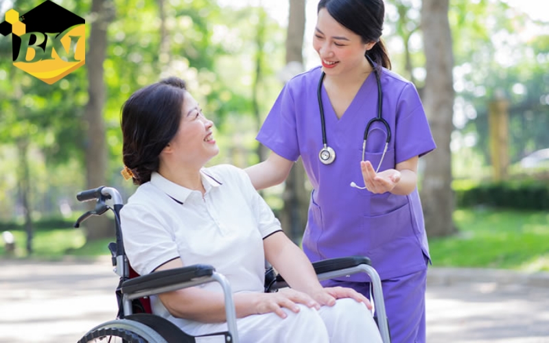 Học online Văn bằng 2 ngành Điều dưỡng có giá bao nhiêu?