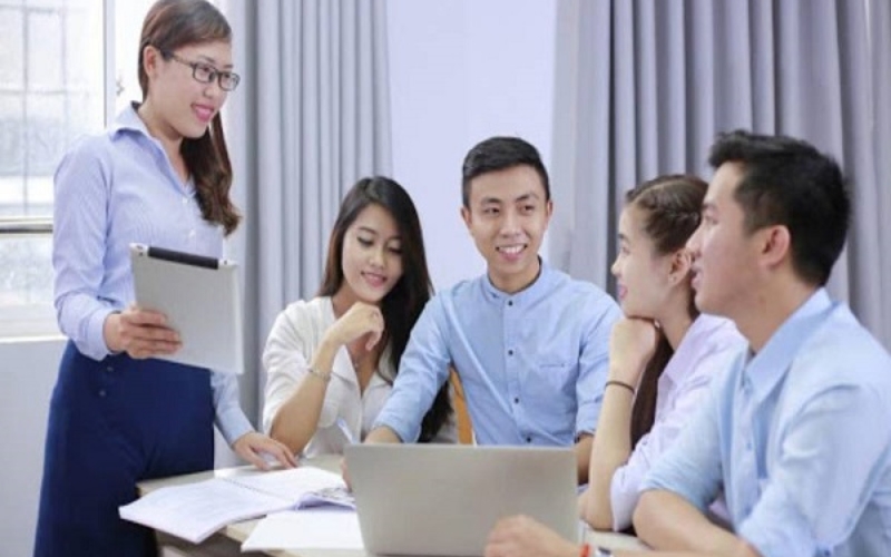 Những điểm quan trọng khi chọn trường trung cấp Quản trị doanh nghiệp từ xa