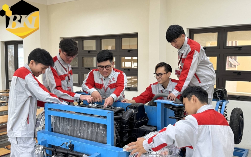 Tại sao nên học online ngành Công nghệ ô tô ngay lúc này