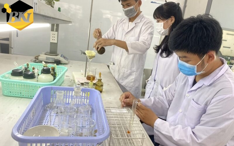 Chương trình học từ xa Trung cấp Dược mới nhất 22 Thời gian học từ xa Trung cấp Dược mất bao lâu?