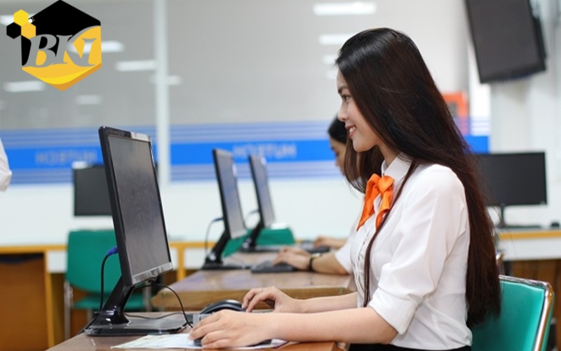 Học trực tuyến Trung cấp Kế toán - Nhận bằng chính quy 22 Học trực tuyến Trung cấp Kế toán có khó không?