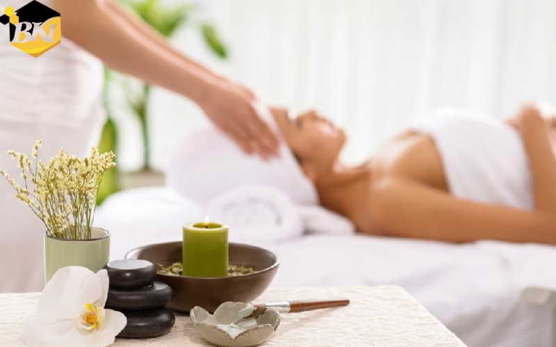 Học ngành Chăm sóc sắc đẹp vào cuối tuần - Nhận bằng chính quy 21 Học ngành Chăm sóc sắc đẹp vào cuối tuần bạn sẽ được học những gì?
