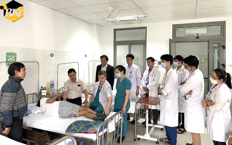 Học ngành Y học cổ truyền vào cuối tuần - Linh hoạt thời gian 21 Học ngành Y học cổ truyền vào cuối tuần mang lại những lợi ích gì?