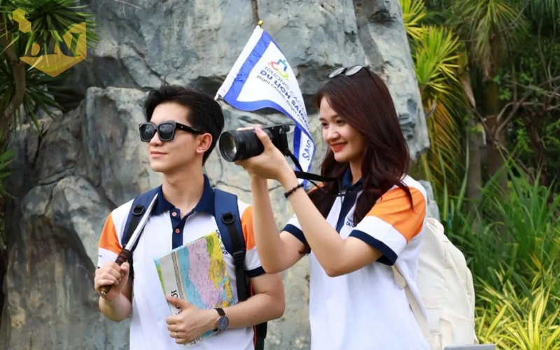 Vì sao nhiều người chọn học ngành Hướng dẫn du lịch hệ Từ xa?
