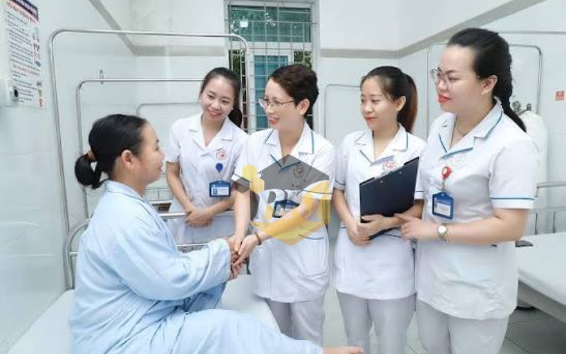 Mức lương sau khi học Trung cấp Điều dưỡng trực tuyến có cao không? 15 Làm sao để tăng thu nhập sau khi học Trung cấp Điều dưỡng?
